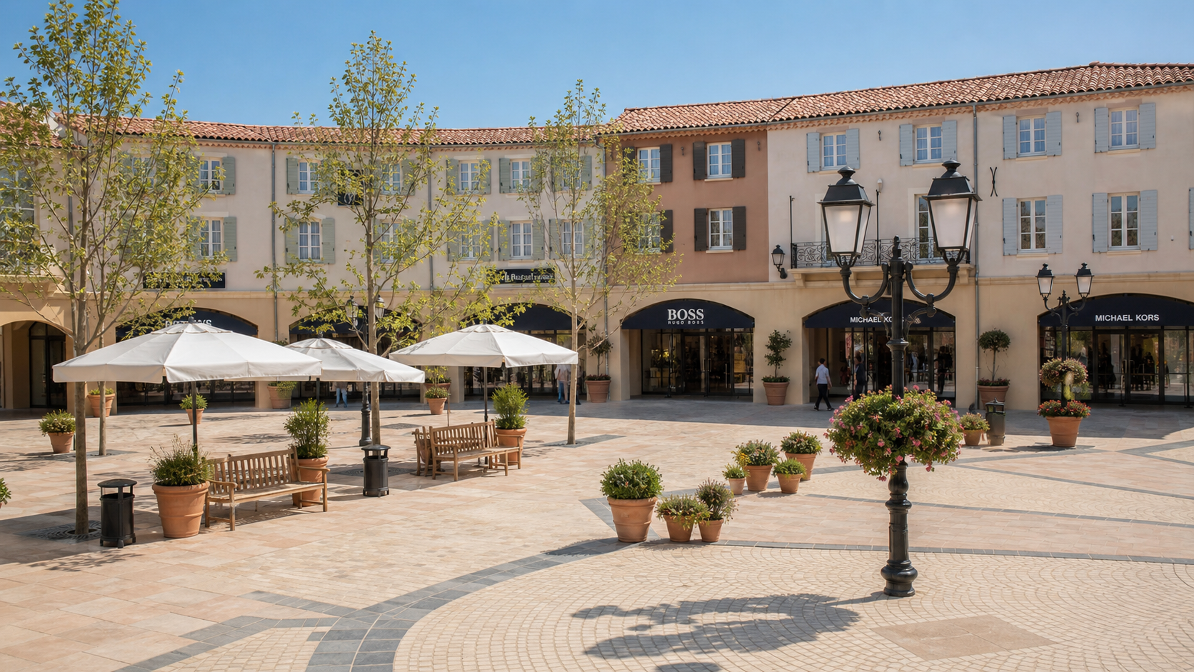 New Era - McArthurGlen Provence 2